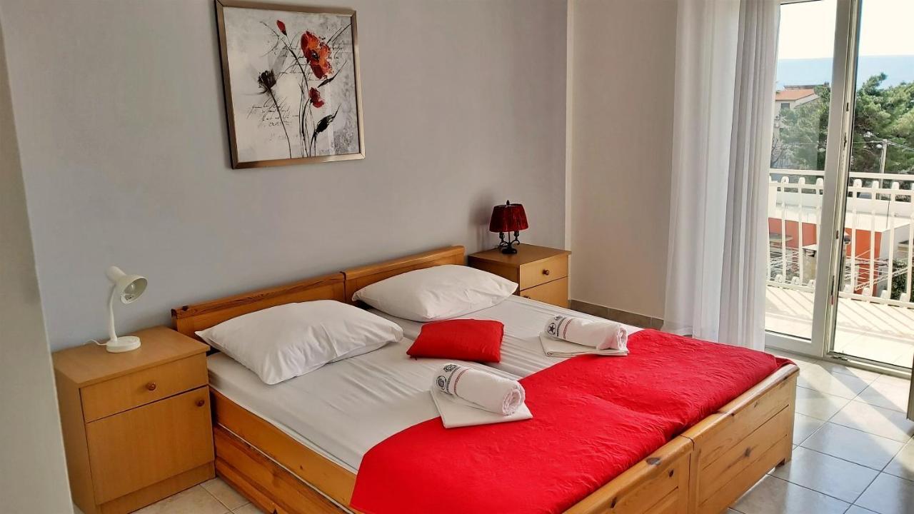 Apartments Mandalinic Omiš Eksteriør billede